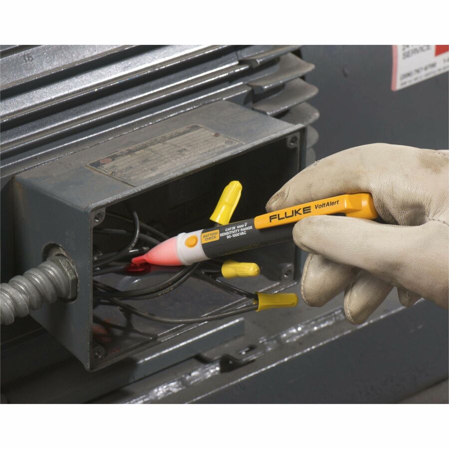 Fluke VoltAlert FLK2AC/90-1000V5PK Voltage Detector Device