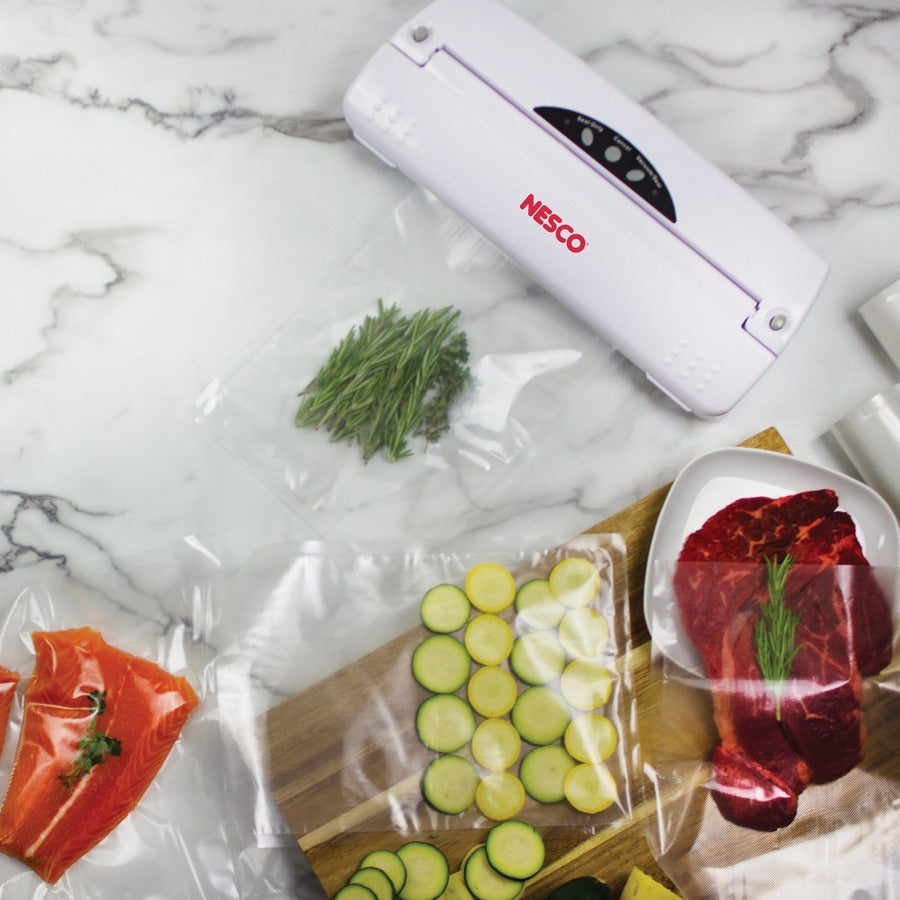 Nesco Vacuum Sealer (White)