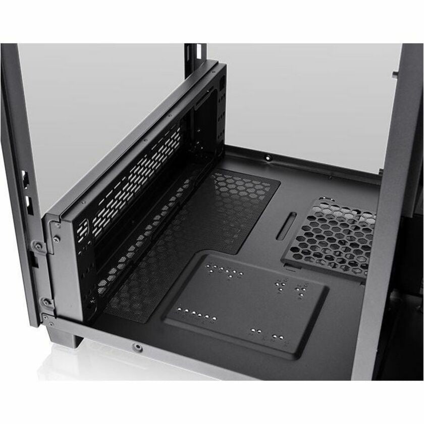 Thermaltake The Tower 500 Mid Tower Chassis