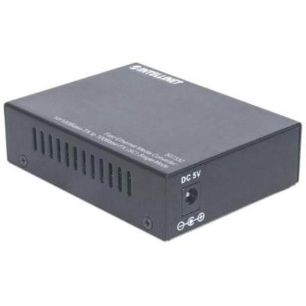 Intellinet Fast Ethernet Single Mode Media Converter, 10/100Base-Tx to 100Base-Fx (SC) Single-Mode, 20km (With 2 Pin Euro Power Adapter)