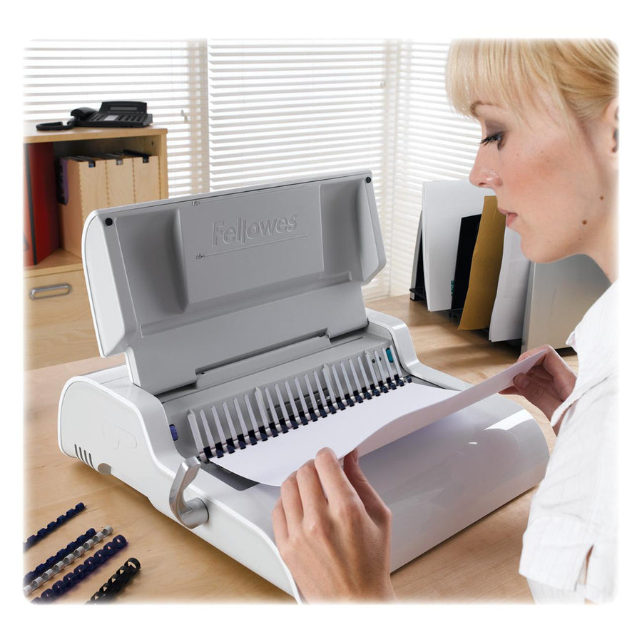 Fellowes Pulsar&trade;+ 300 Comb Binding Machine w/Starter Kit