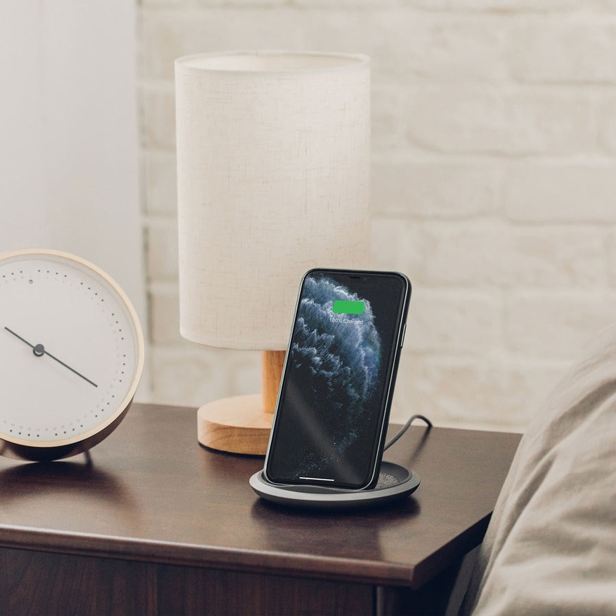 Moshi Lounge Q Wireless Charging Stand, Qi-certified 15 W Fast-charging with Adjustable Height for all Phones, Vertical or Horizontal Charging