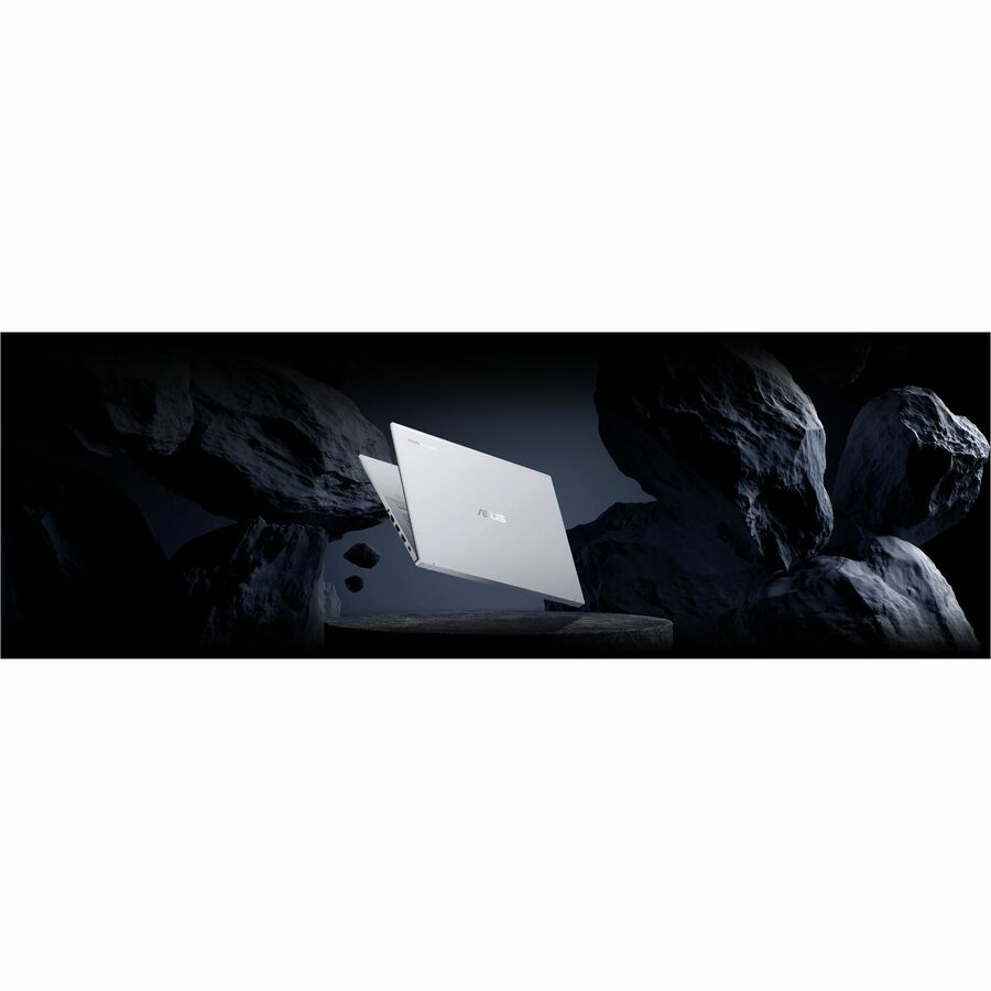 232081044.jpg